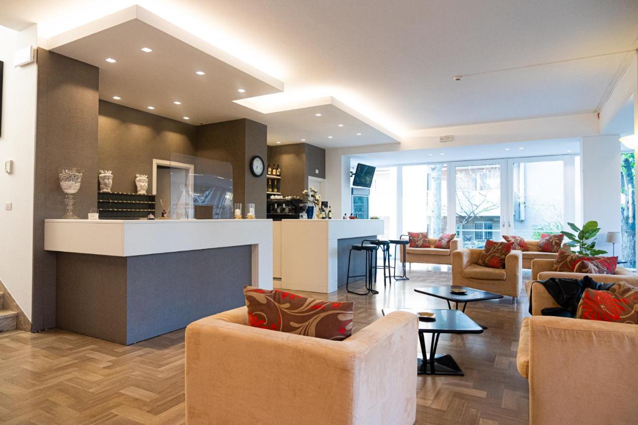 Hotel Cormoran 里乔内 外观 照片