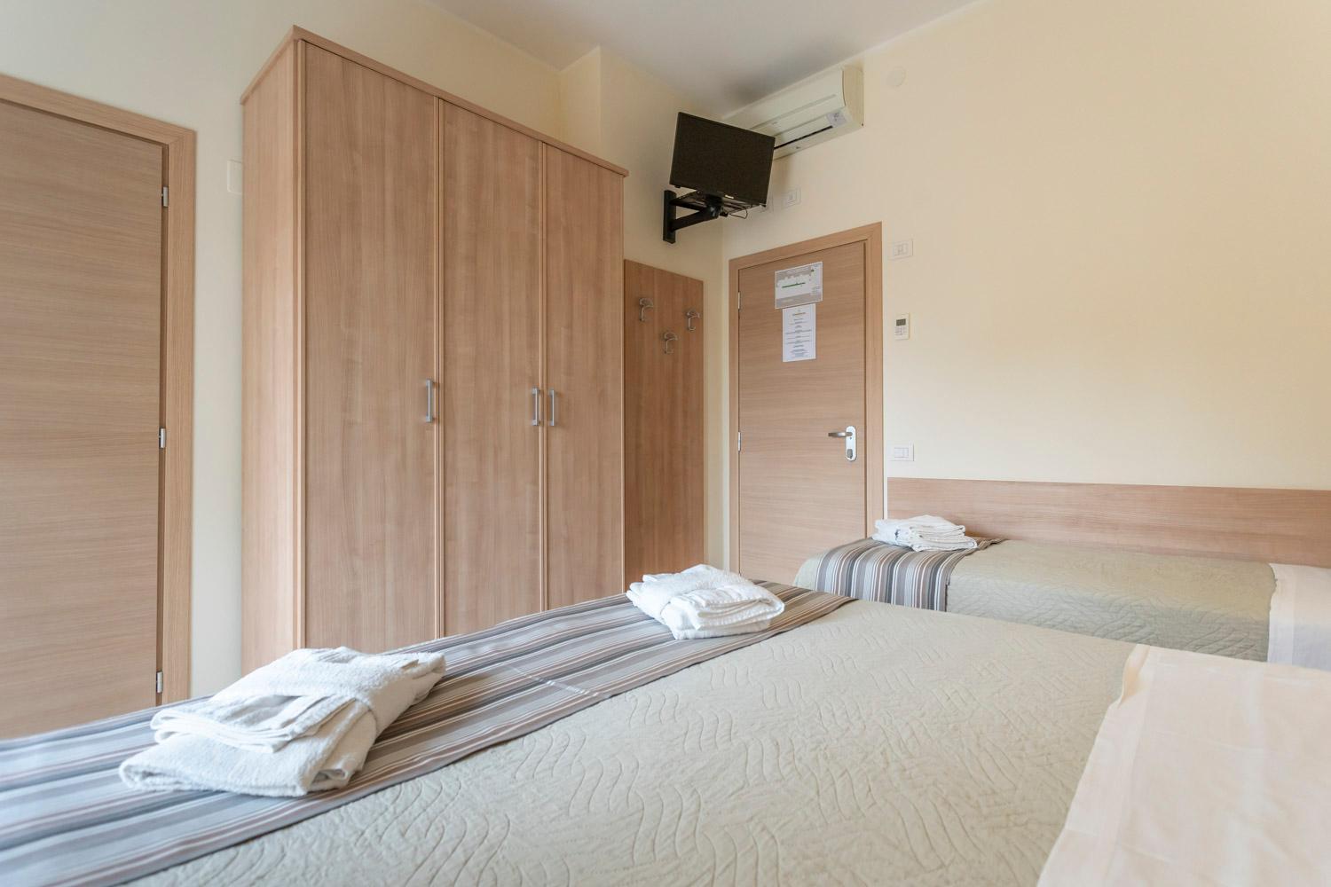Hotel Cormoran 里乔内 外观 照片