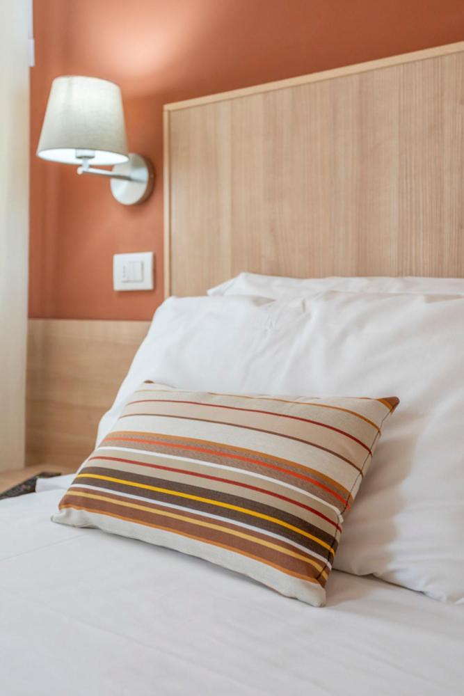 Hotel Cormoran 里乔内 外观 照片